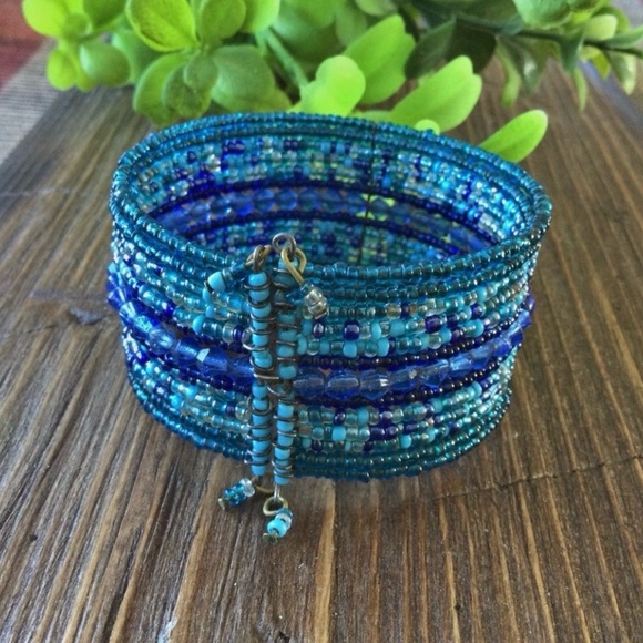 Multi‑Strand Seed Bead Open Cuff Bracelet – Shades of Blue & Gray - Picture 3 of 11